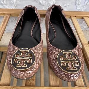 Tory Burch Reva Coconut Stingray Logo Detail Ballet Flats Sz 8m